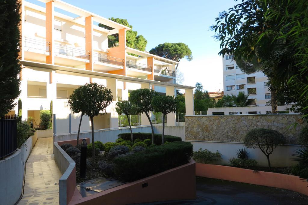 Appartement Viva Riviera -14 Avenue Isola Bella à Cannes Chambre photo